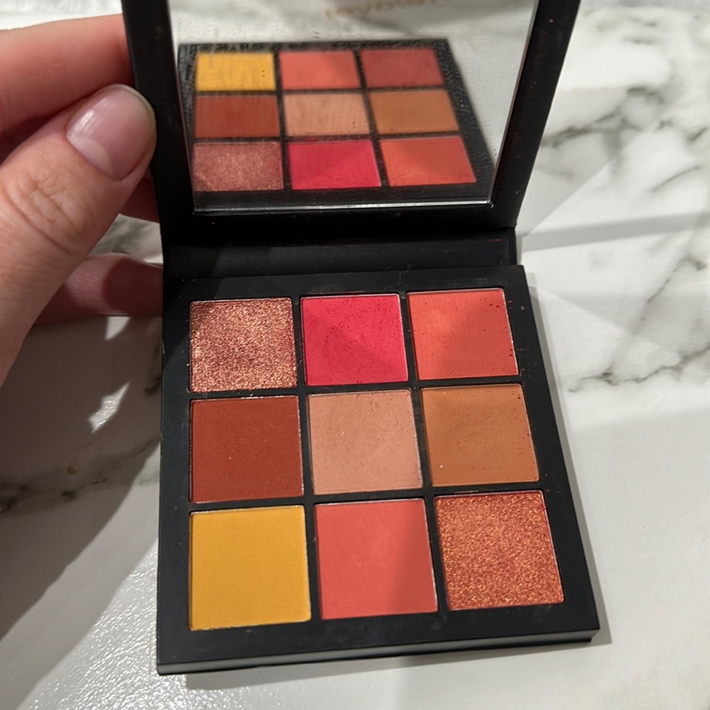 Huda Beauty Eye Shadows